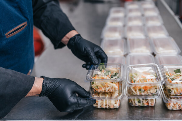 Rückstellproben mit korrekter Beschriftung zur optimalen Kennzeichnung nach HACCP-Hygienevorschrift